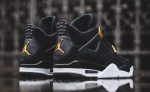 air-jordan-4-retro-royalty-308497-032-mattress-sneaker-store-uwmcc.jpg