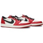 air_jordan_1_retro_low_og__chicago__705329_600_0_41816.jpeg