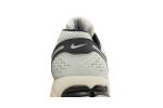 nike_air_zoom_vomero_5__supersonic__fn7649_110_0_75326.jpeg