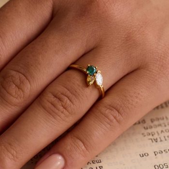 Custom Birthstone Family Ring, Personalized Gold Mom Ring, Three Stone Ring, Dainty Jewelry Gift, Christmas Gift for Her